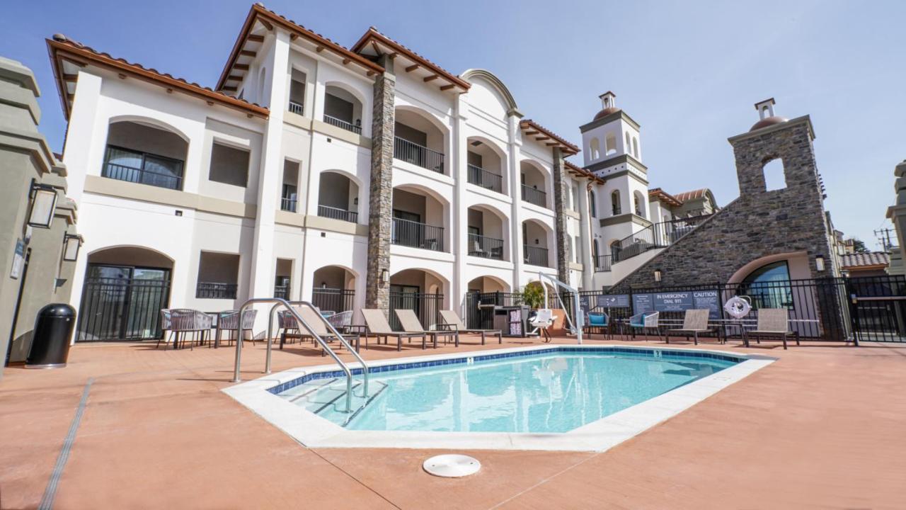 La Quinta Inn & Suites By Wyndham Σάντα Κρουζ Εξωτερικό φωτογραφία