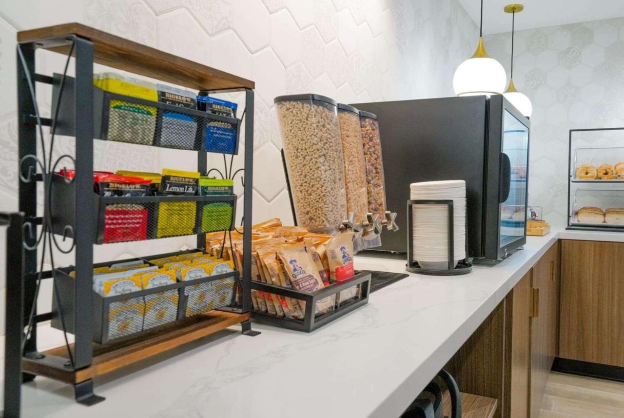 La Quinta Inn & Suites By Wyndham Σάντα Κρουζ Εξωτερικό φωτογραφία