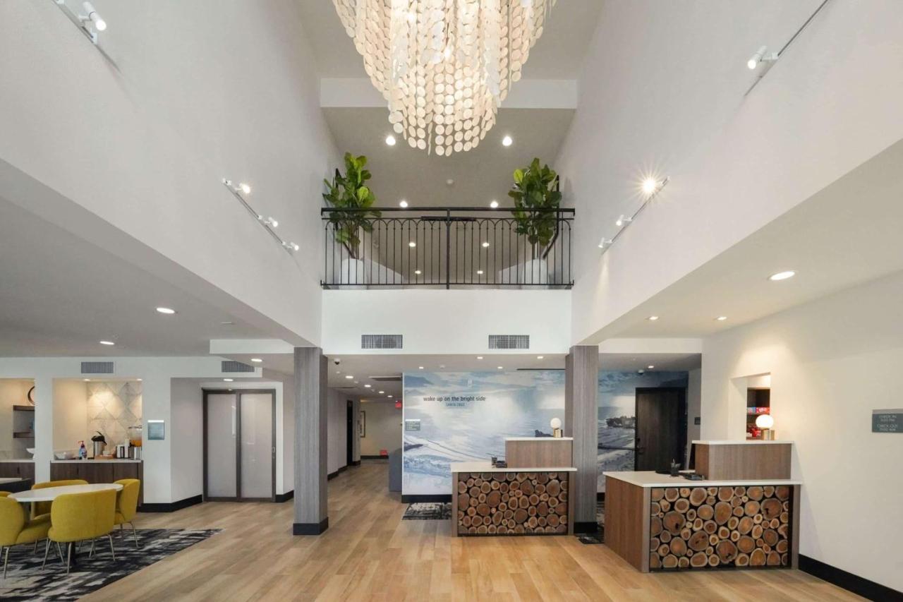 La Quinta Inn & Suites By Wyndham Σάντα Κρουζ Εξωτερικό φωτογραφία