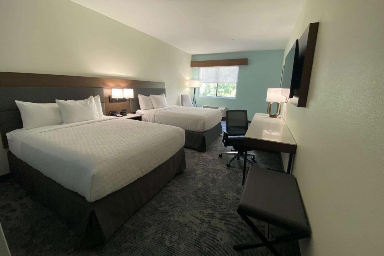 La Quinta Inn & Suites By Wyndham Σάντα Κρουζ Εξωτερικό φωτογραφία