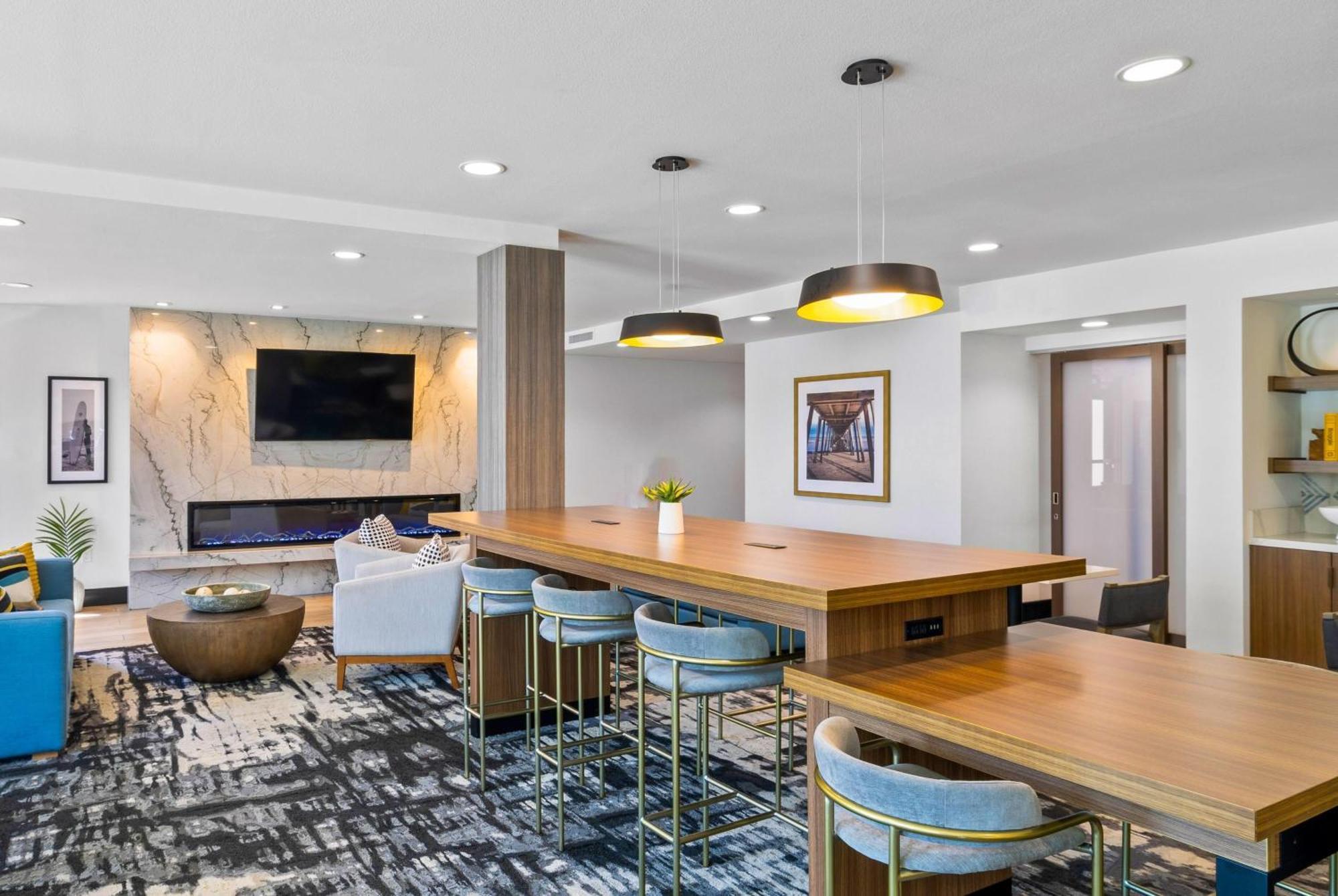 La Quinta Inn & Suites By Wyndham Σάντα Κρουζ Εξωτερικό φωτογραφία