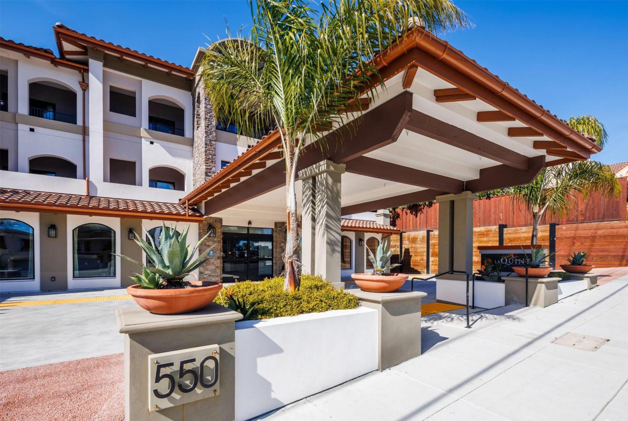 La Quinta Inn & Suites By Wyndham Σάντα Κρουζ Εξωτερικό φωτογραφία